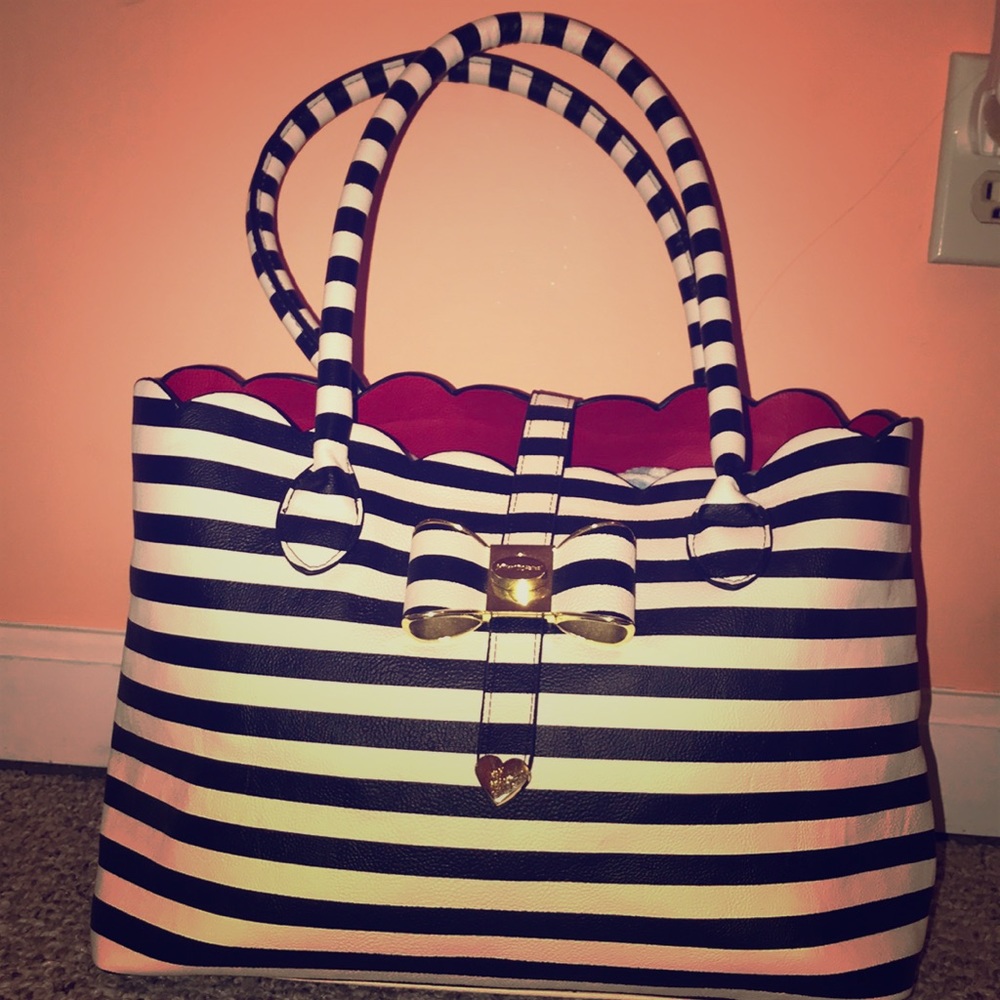 Black and white stripped Betsey Johnson purse